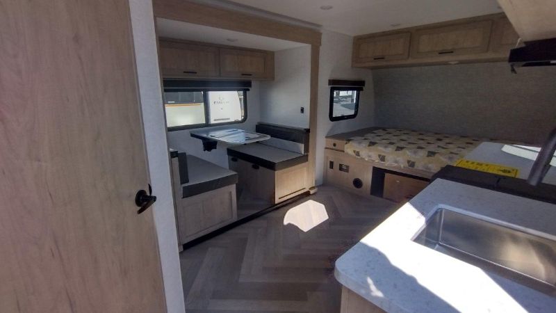 2026 Ember RV E-Series 18FBE - Image 4