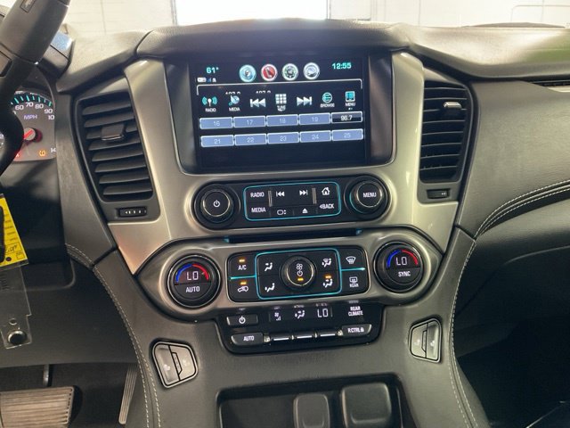 2019 Chevrolet Suburban 1500 Utility 4D LT 4WD - Image 16
