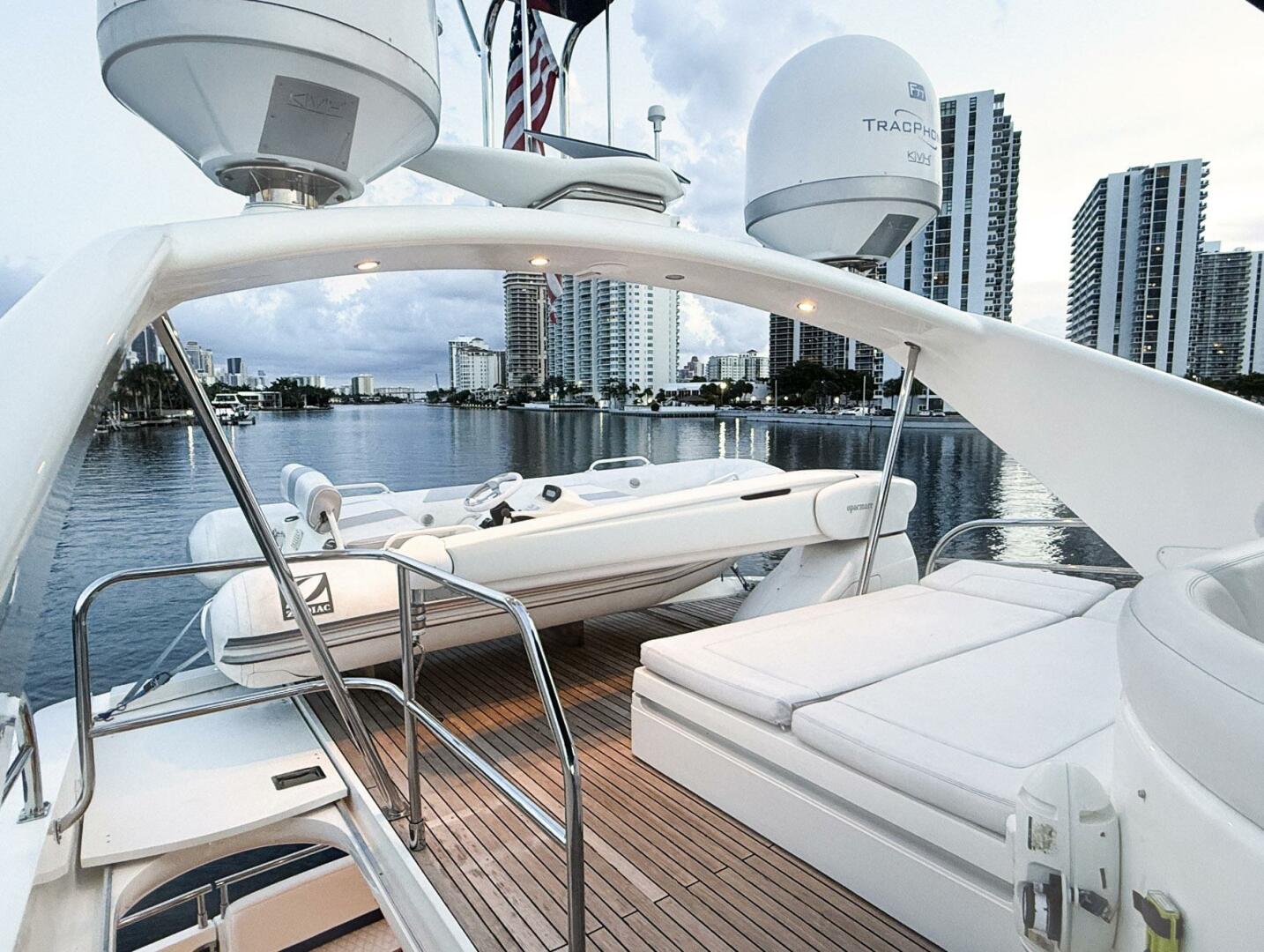 2007 Princess 23M - Image 16