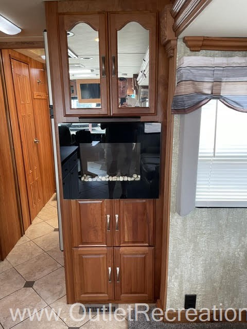 2009 COACHMEN SPORTSCOACH LEGEND 40QIK - Image 20