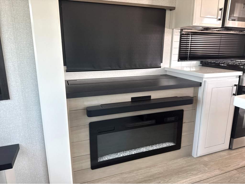 2026 JAYCO PINNACLE 36FBTS - Image 11