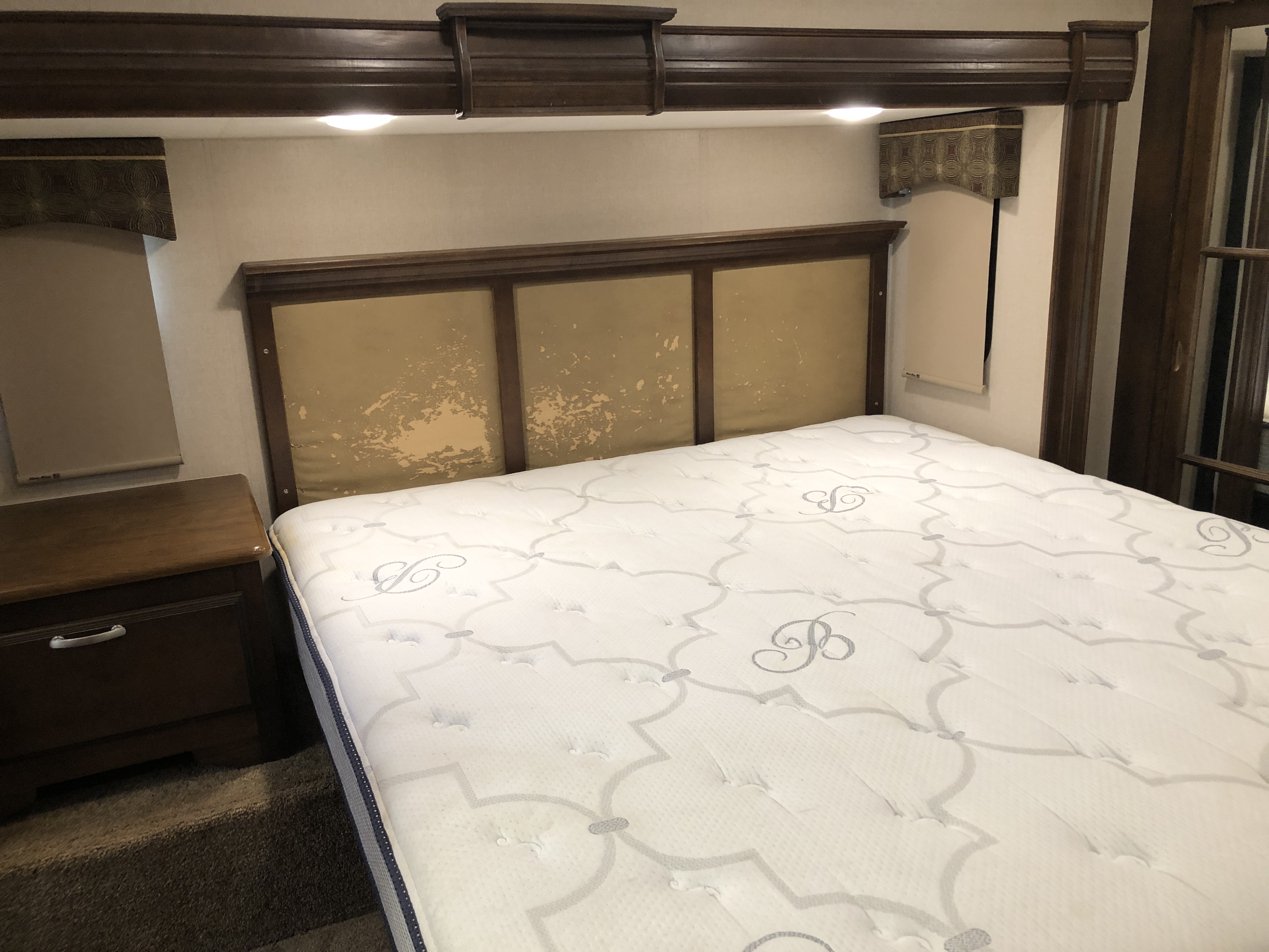 2016 Forest River Cardinal 3850RL - Image 22