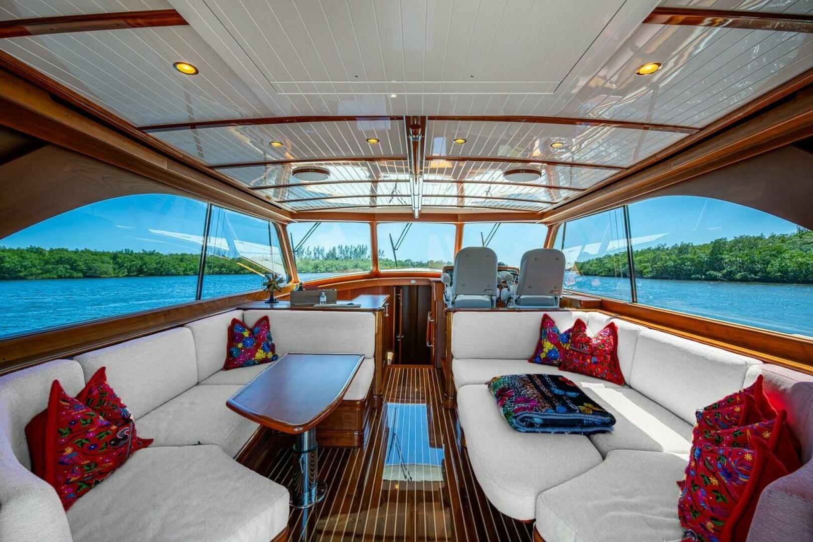 2021 Hinckley Talaria 55 Flybridge MKII - Image 28