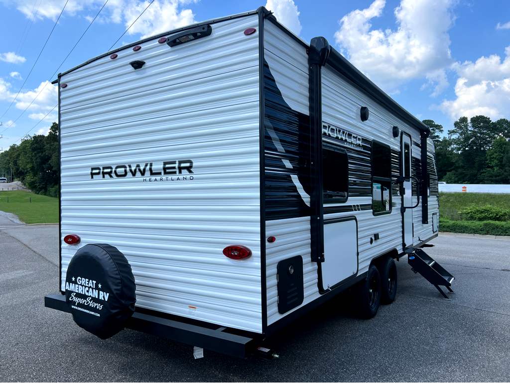 2026 HEARTLAND PROWLER 2600BH - Image 4