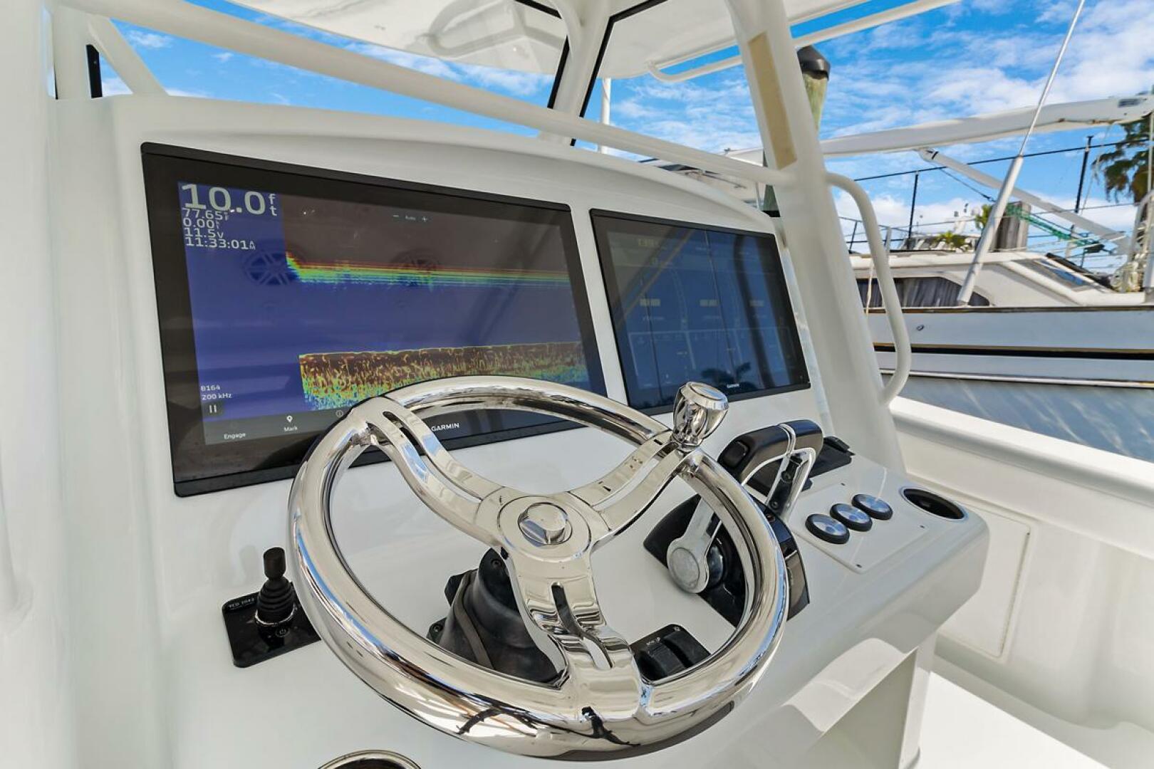 2020 Yellowfin Center Console - Image 2