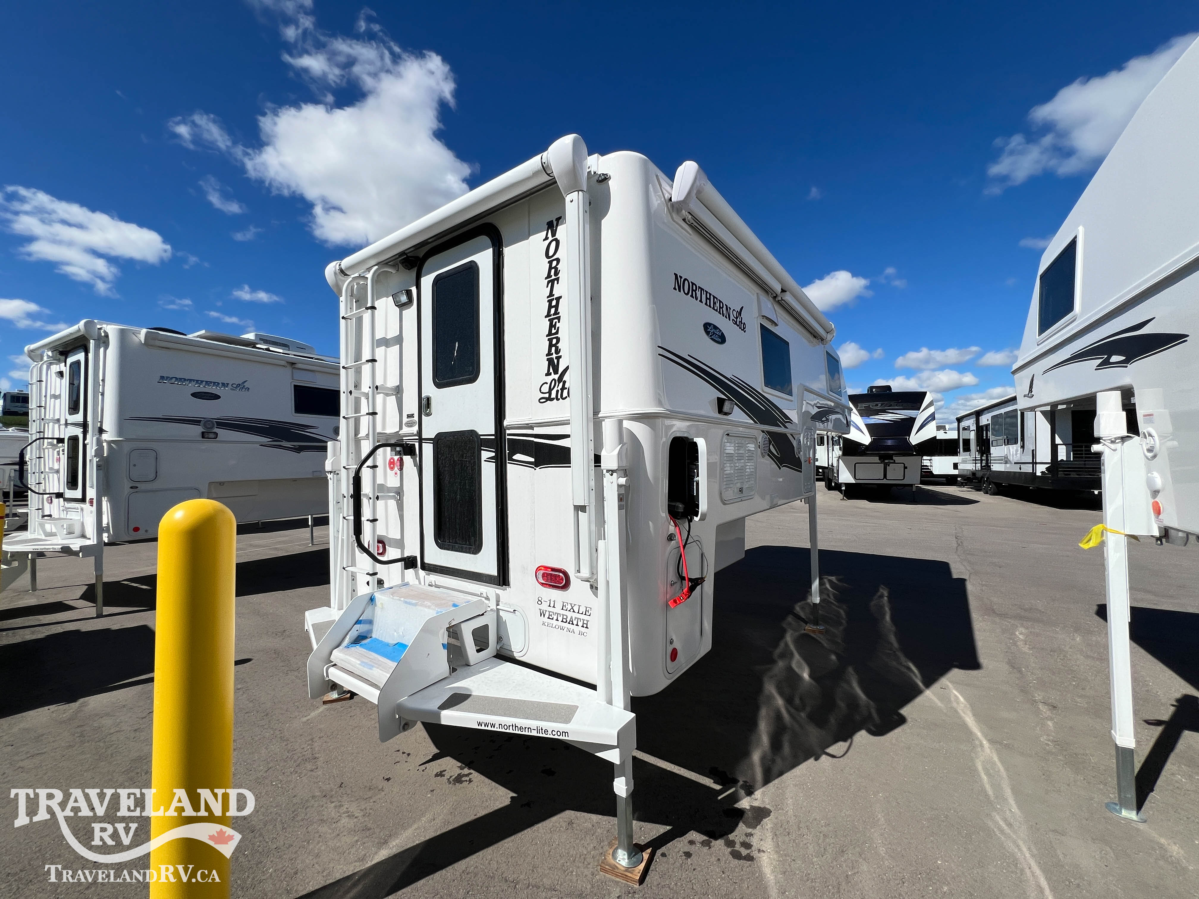2027 NORTHERN LITE LIMITED EDITION 8-11EX LE WB - Image 8