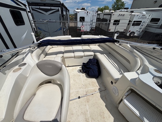 2004 STINGRAY 220DR - Image 24