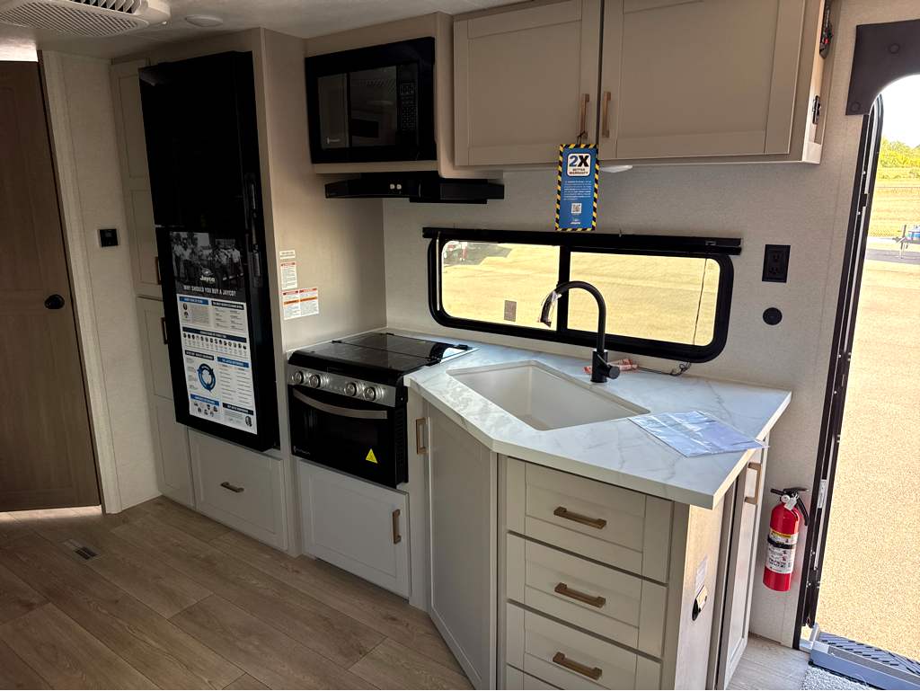 2027 JAYCO JAY FLIGHT 262RLS - Image 11