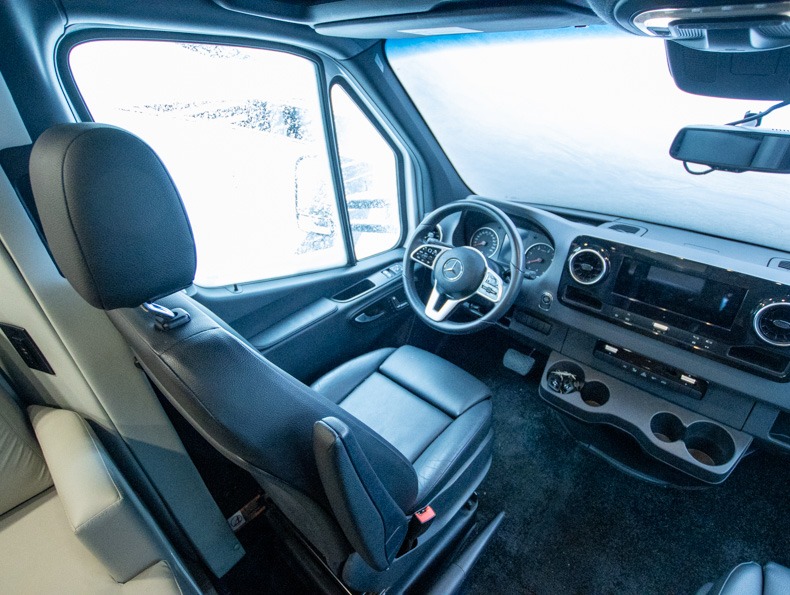 2020 Regency RV Ultra Brougham 25TB - Image 23