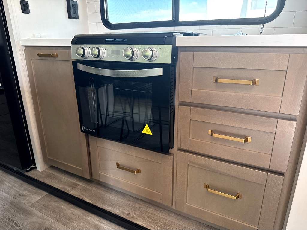 2027 JAYCO EAGLE 367TBTS - Image 12