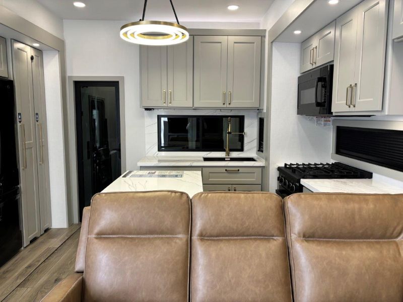 2026 Brinkley RV Model G 3250 - Image 7