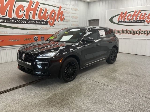 2022 Lincoln Corsair Utility 4D Reserve AWD - Image 1