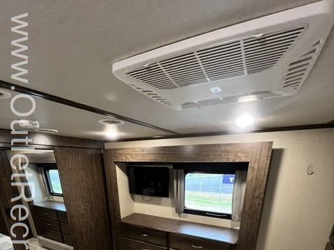 2019 Grand Design Solitude 385GK - Image 31