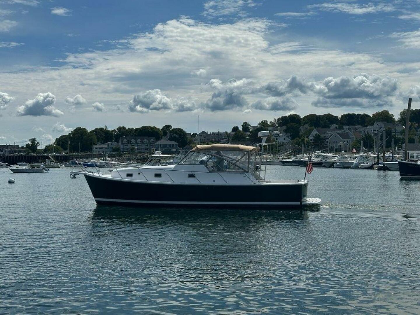 2002 Mainship Pilot 34 - Image 5