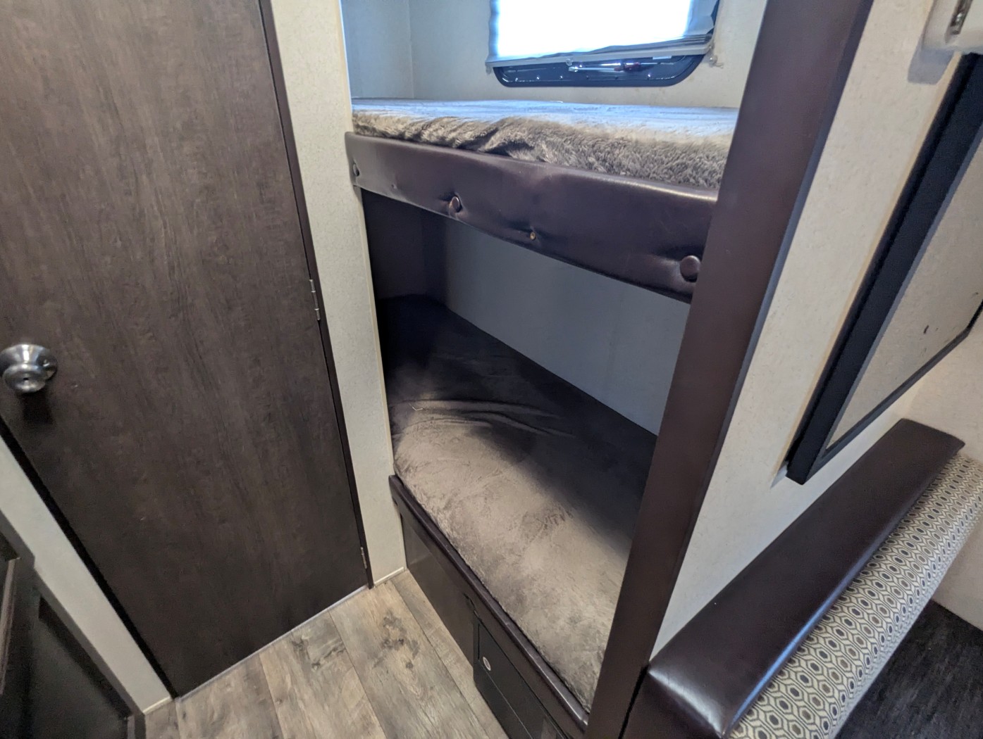 2018 Forest River EVO 177BH - Image 17