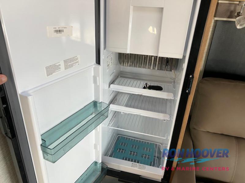 2020 TIFFIN 24TW - Image 15