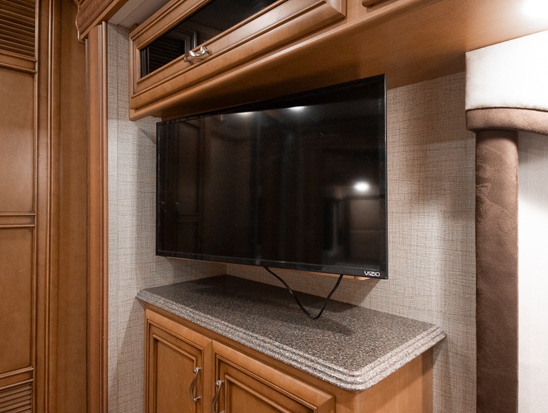 2015 Newmar Ventana 3436 - Image 22