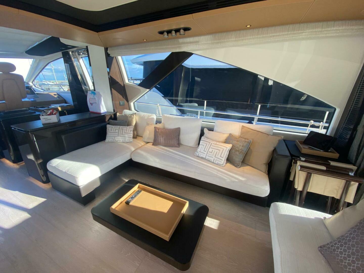 2016 Azimut 77S - Image 27