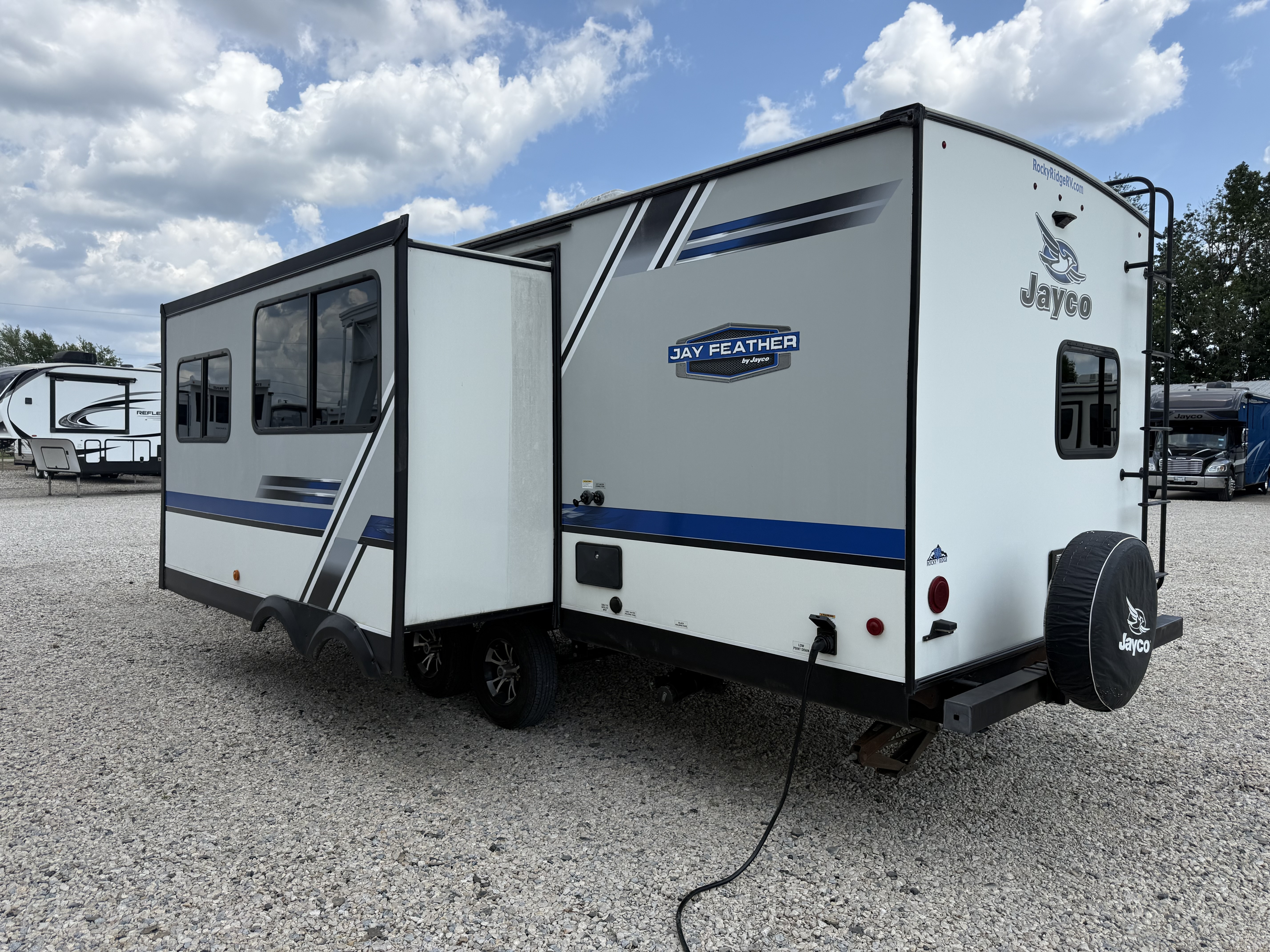 2018 Jayco Jay Feather 25BH - Image 5