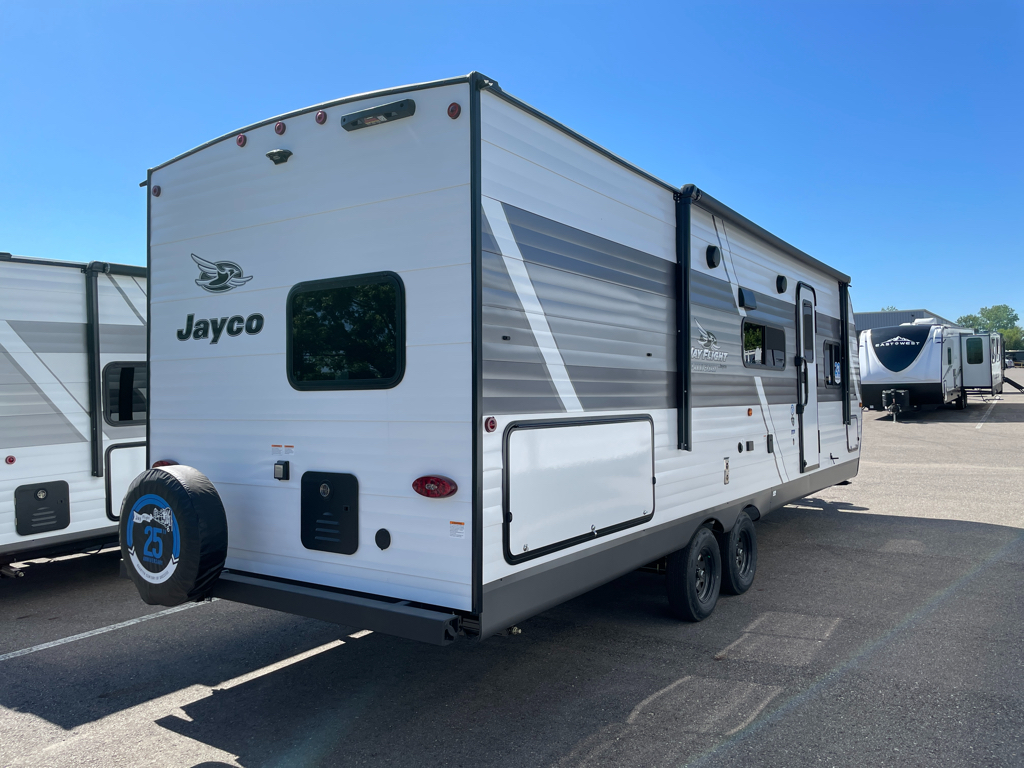 2027 Jayco Jay Flight 261BHS - Image 3