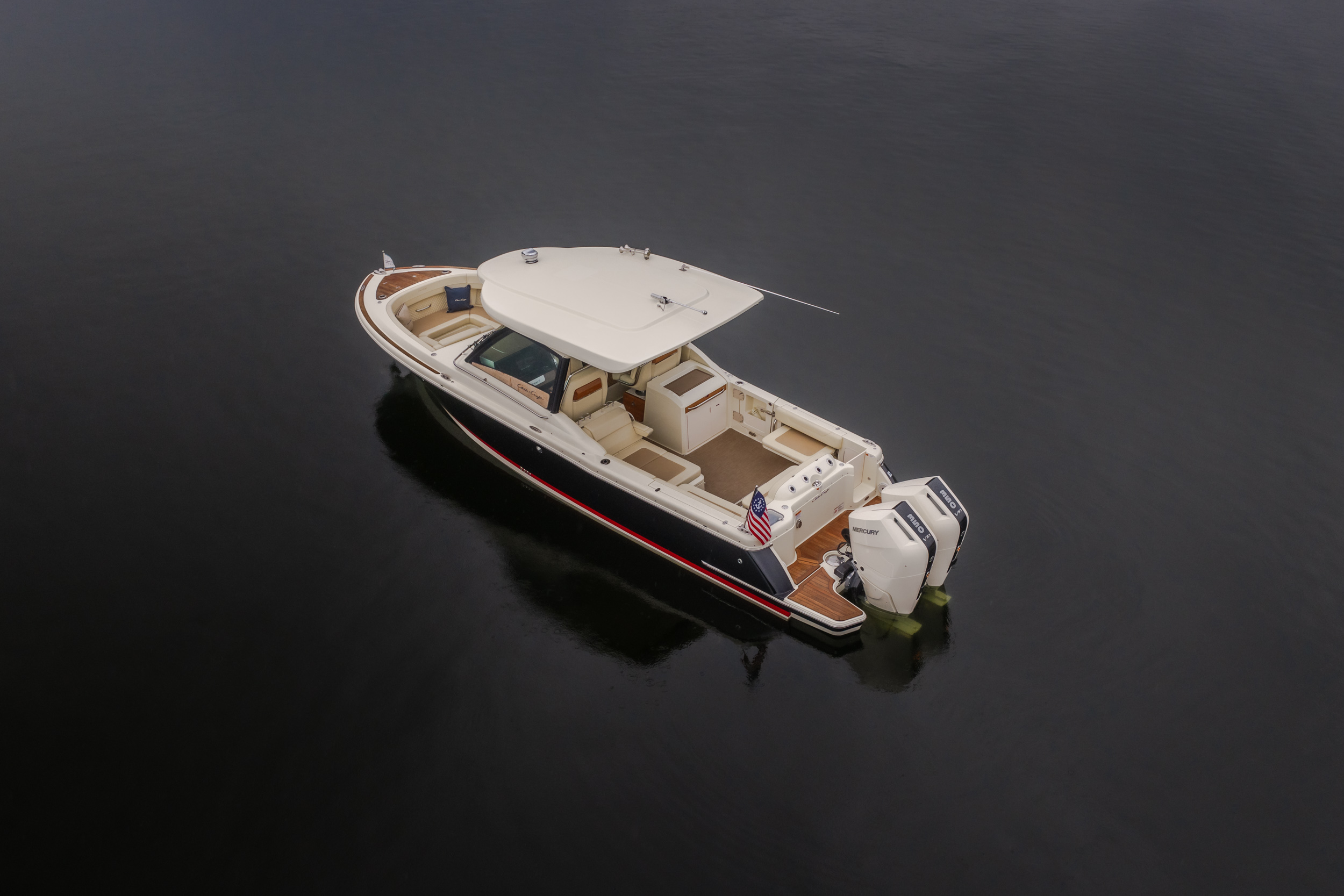2024 Chris Craft Calypso 32 CT - Image 3