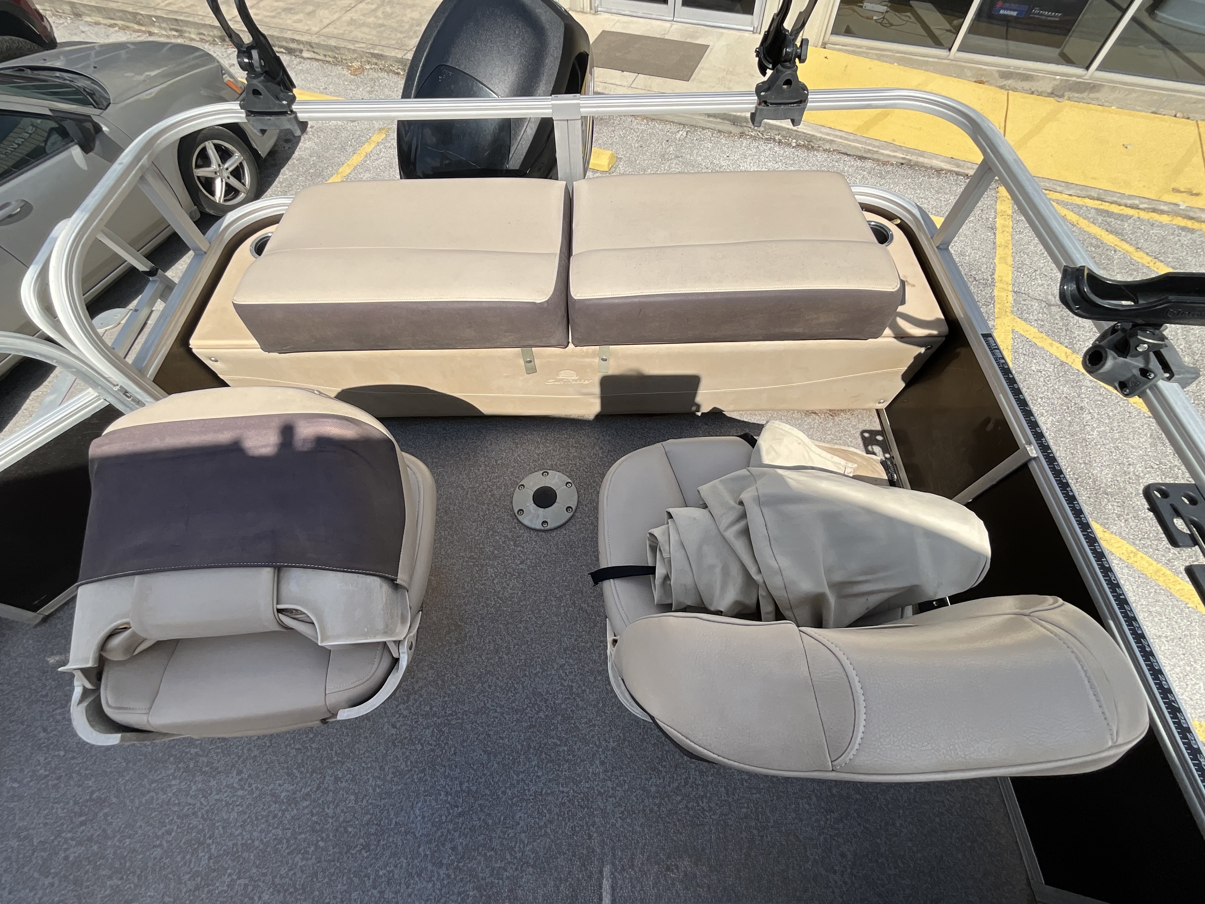 2018 TRACKER 2018 PARTY BARGE 24 XP3 - Image 10
