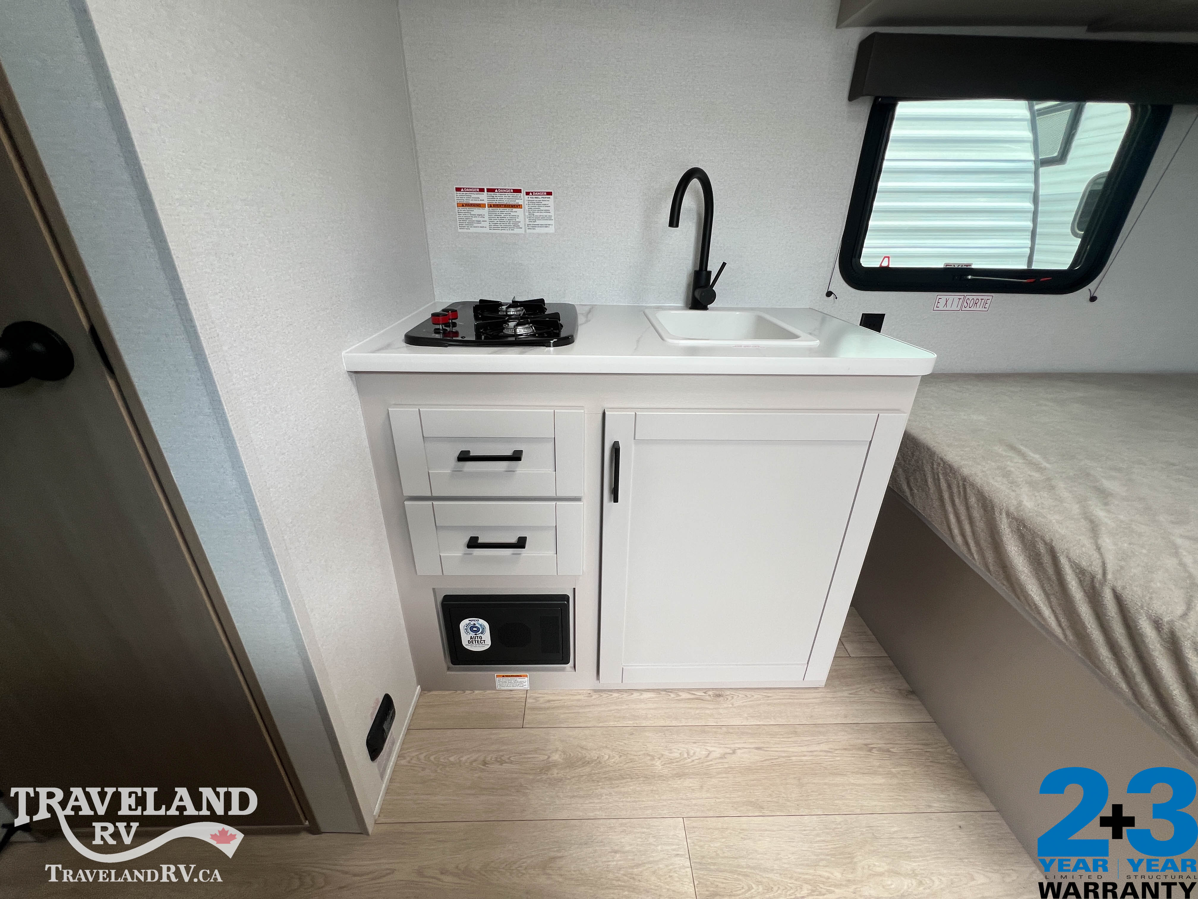 2027 Jayco Jay Flight SLX 130RDW - Image 12