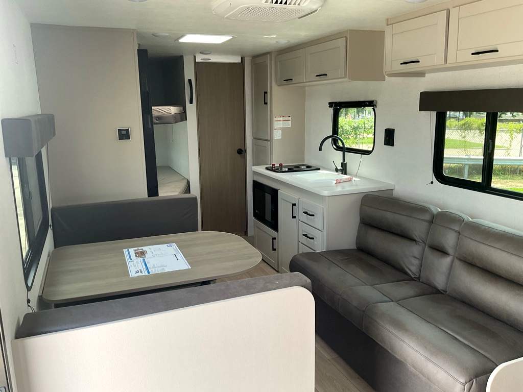 2027 JAYCO Jay Flight 250 BH - Image 5