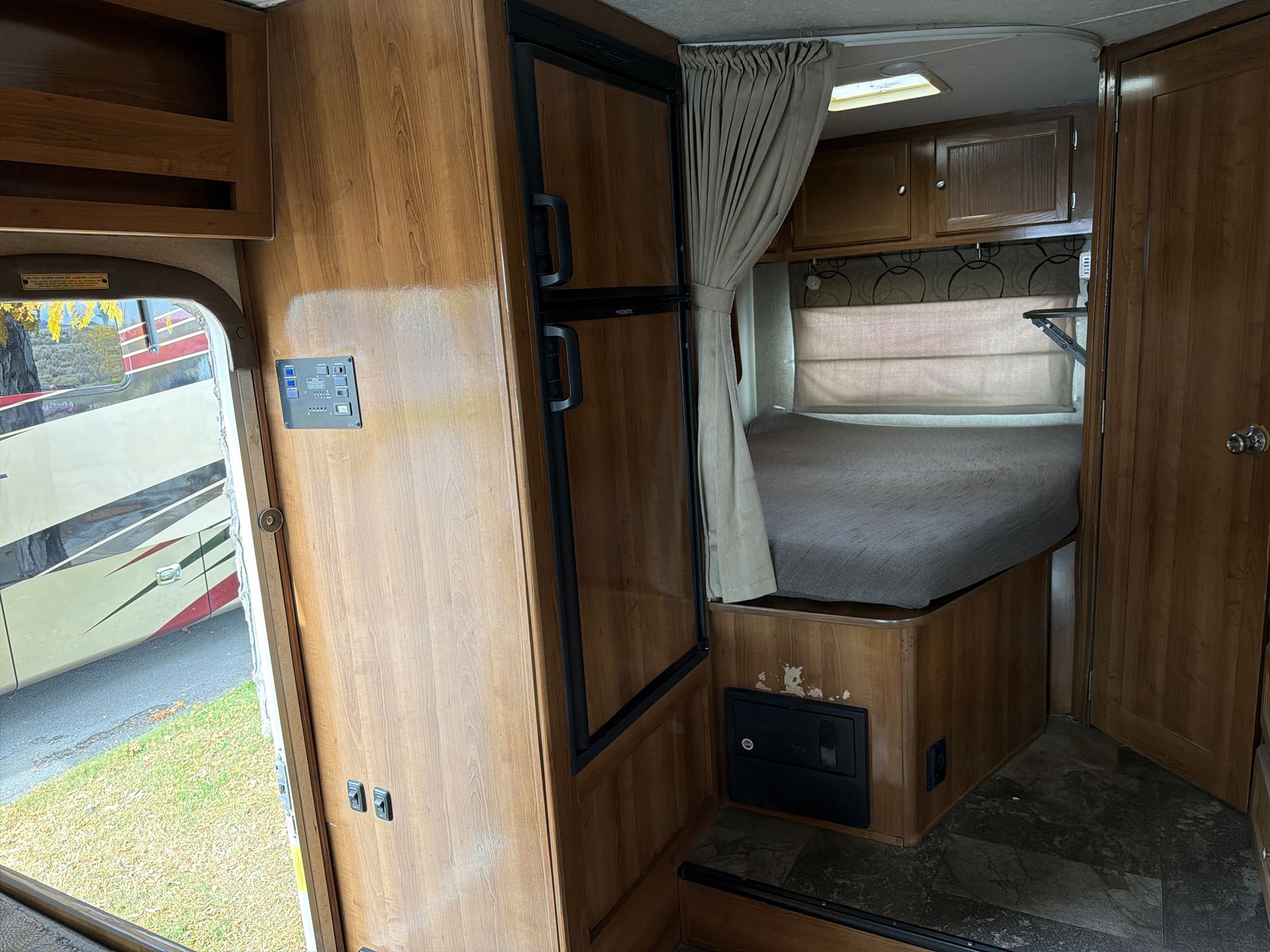 2019 Coachmen Leprechaun 230CB - Image 19