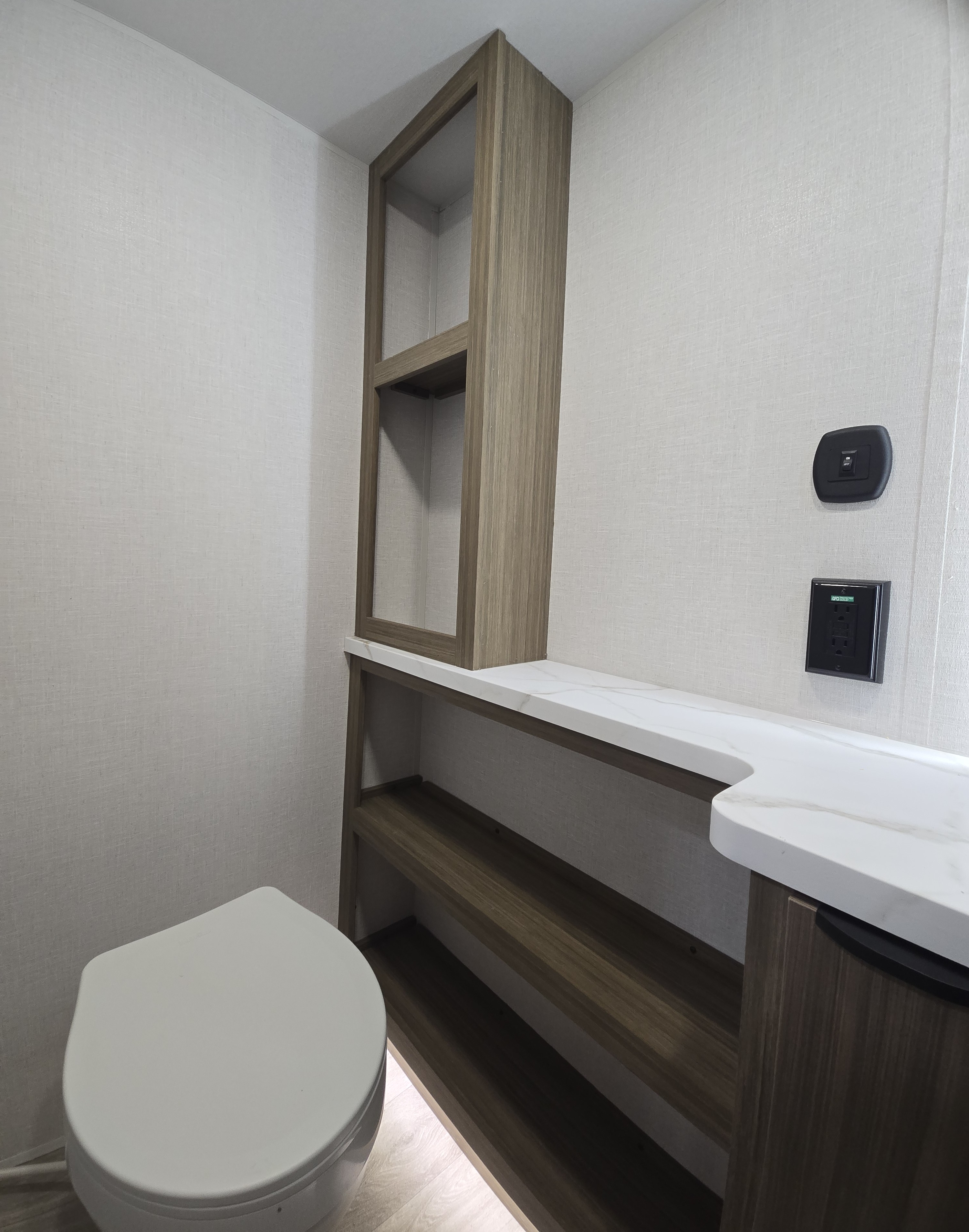 2026 Forest River Salem FSX 177ICE - Image 18