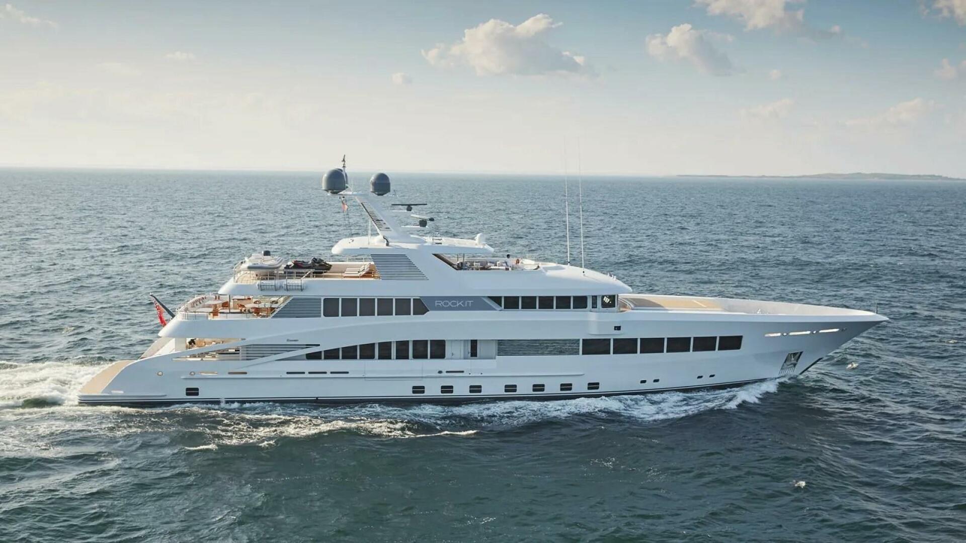 2014 Feadship 60 Meter Motor Yacht - Image 2