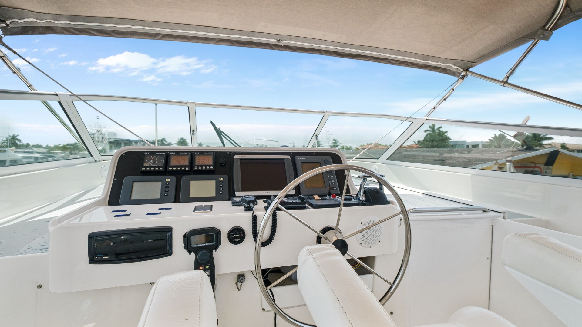 2000 Pacific Mariner 65 Motoryacht - Image 6
