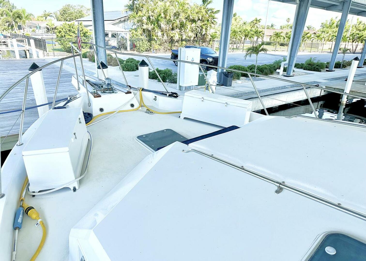 1994 Hatteras Cockpit Motoryacht - Image 17