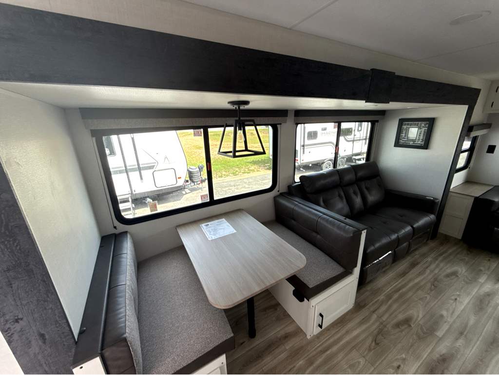2026 VENTURE RV SIENNA 293VIK - Image 9