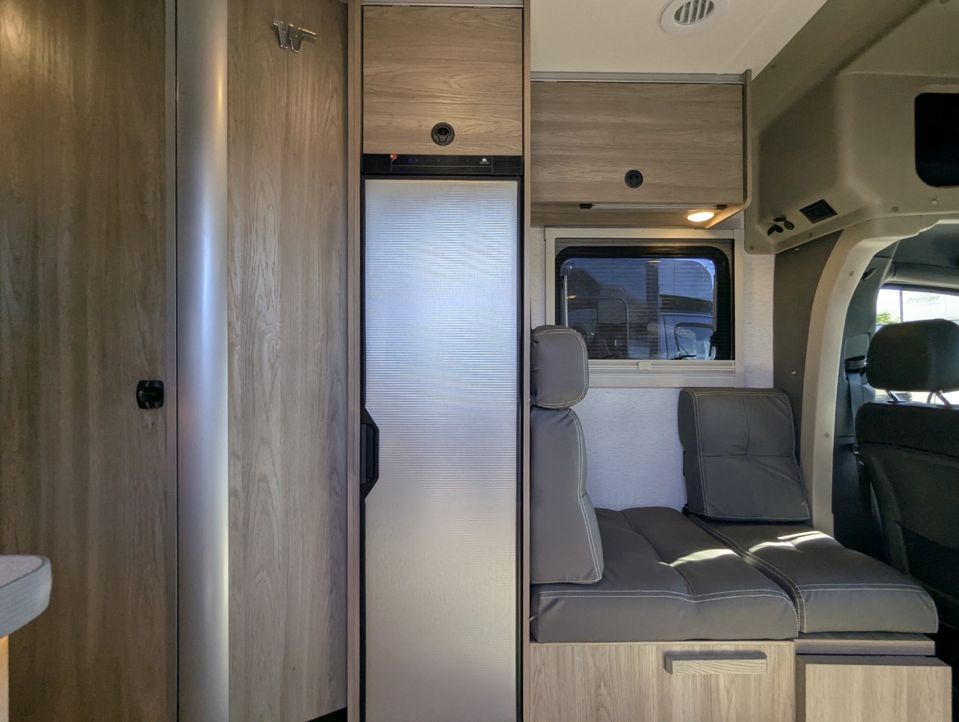 2026 Winnebago Ekko Sprinter 23B AWD - ATH Edition - Image 7