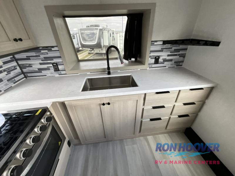 2026 FOREST RIVER 37GALLEY - Image 11