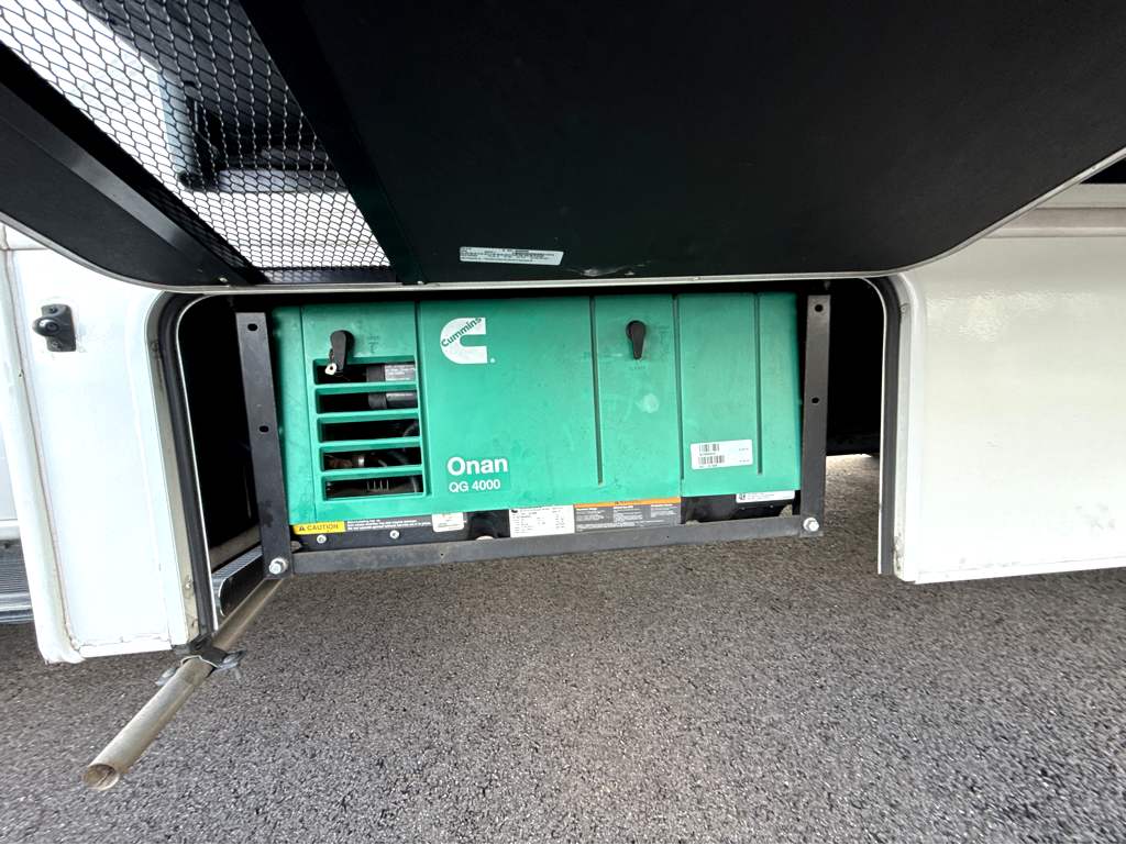 2023 ENTEGRA COACH ODYSSEY 26M - Image 4