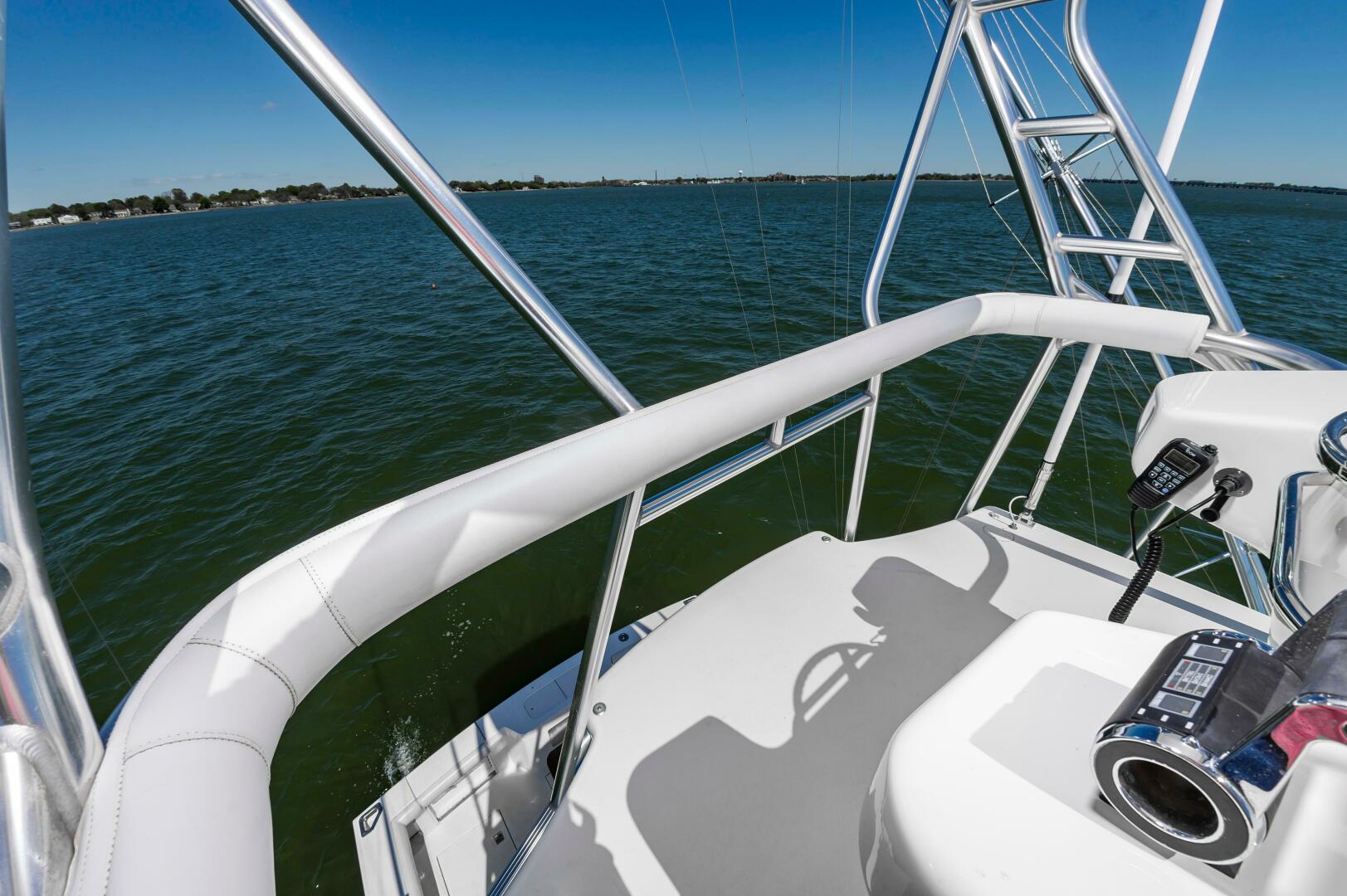 2008 Cabo 40 Express - Image 15