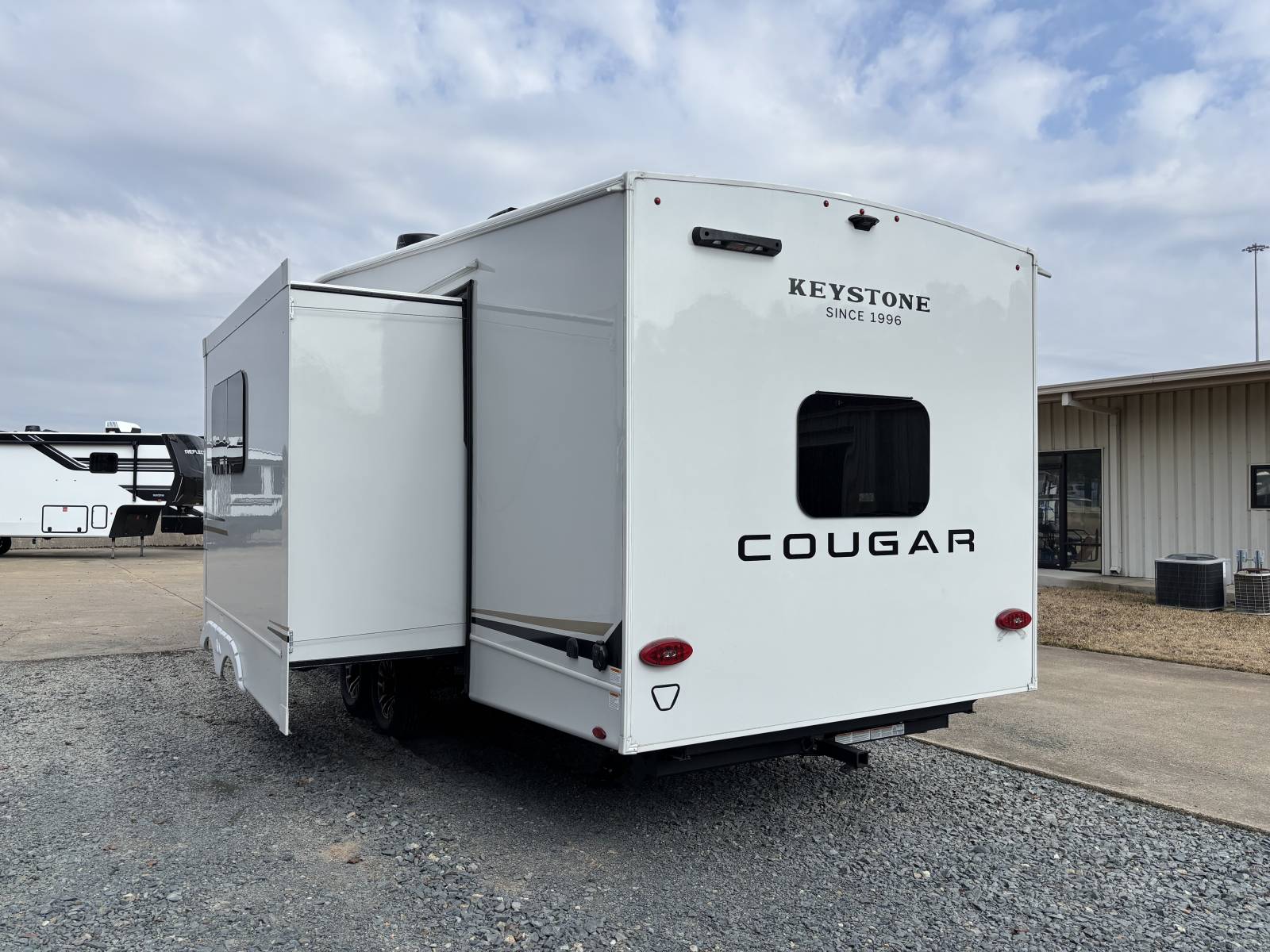 2026 Keystone Cougar Sport 2700BH - Image 6