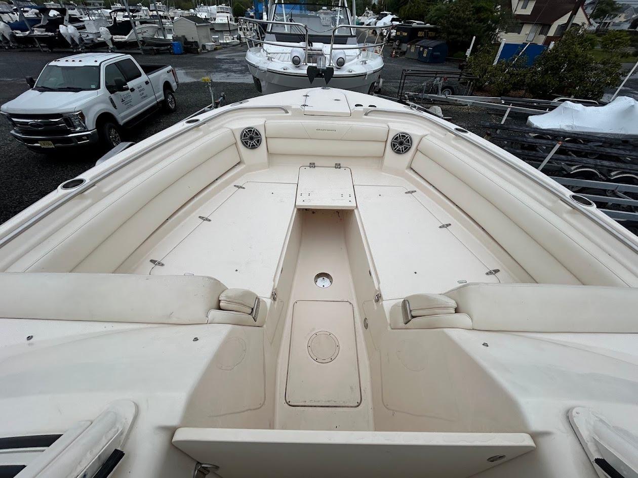  2019 Grady-White Freedom 325 - Image 7