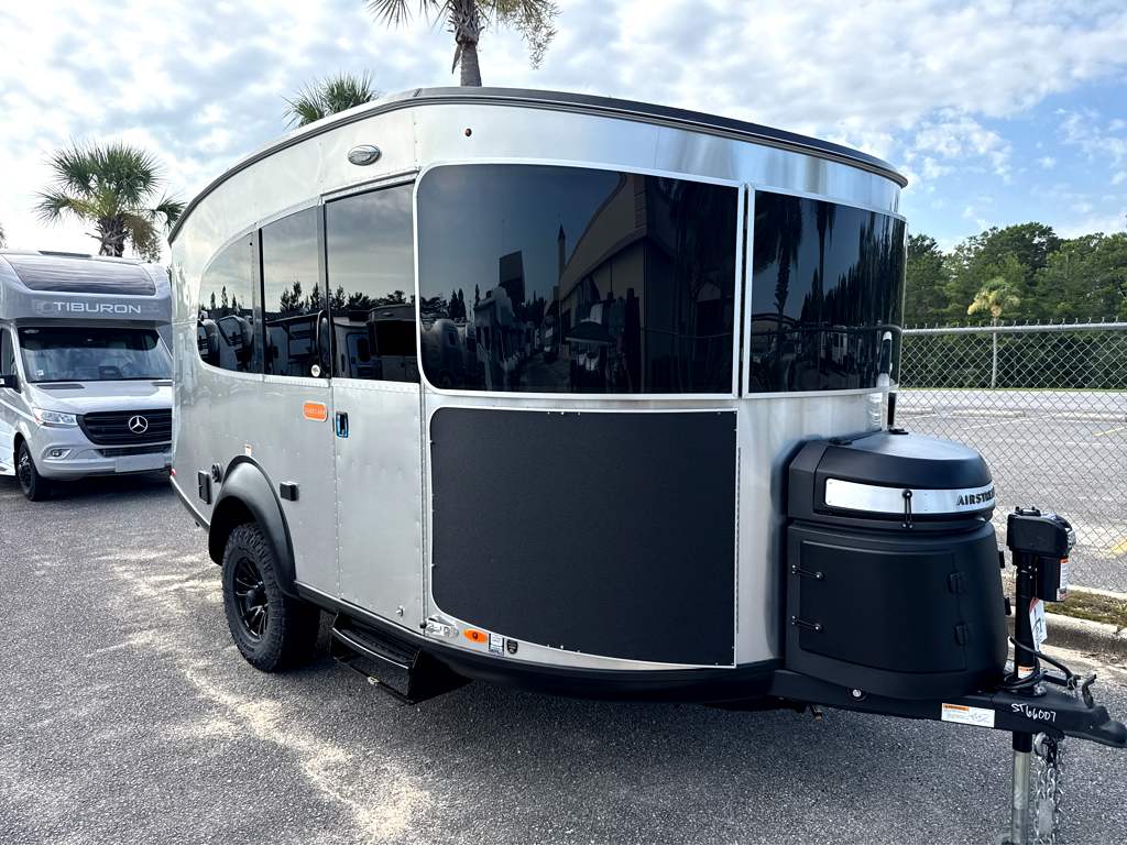 2026 AIRSTREAM Basecamp 20XE - Image 1