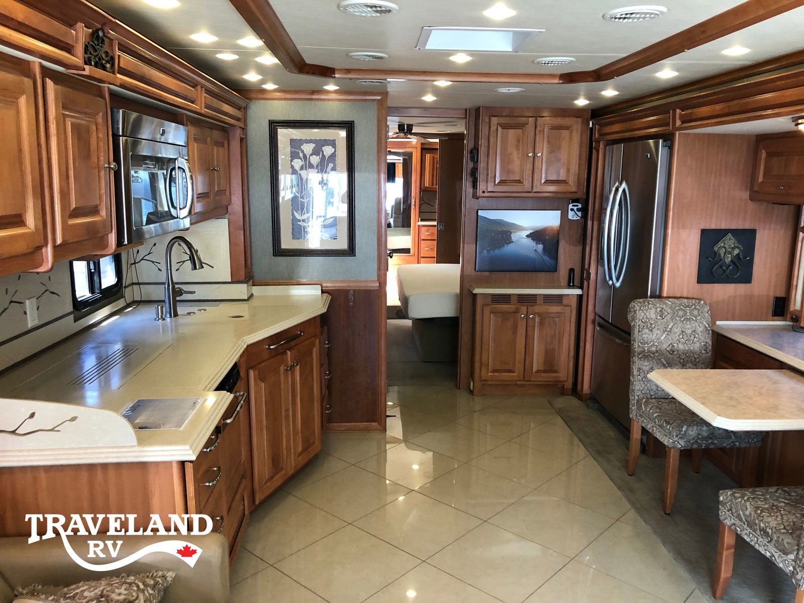 2013 Tiffin Phaeton 40 QBH - Image 10