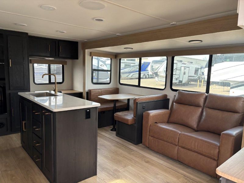 2025 Heartland North Trail 2803-RK - Image 5