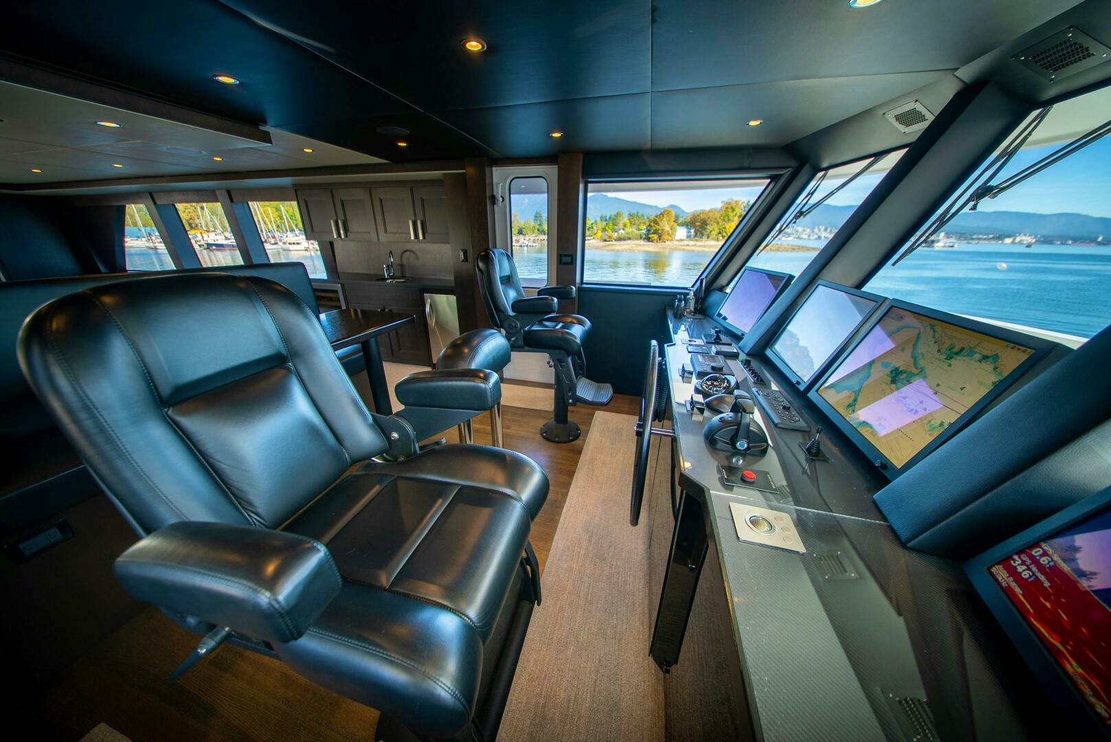 1992 Crescent Custom Yachts Custom - Image 37