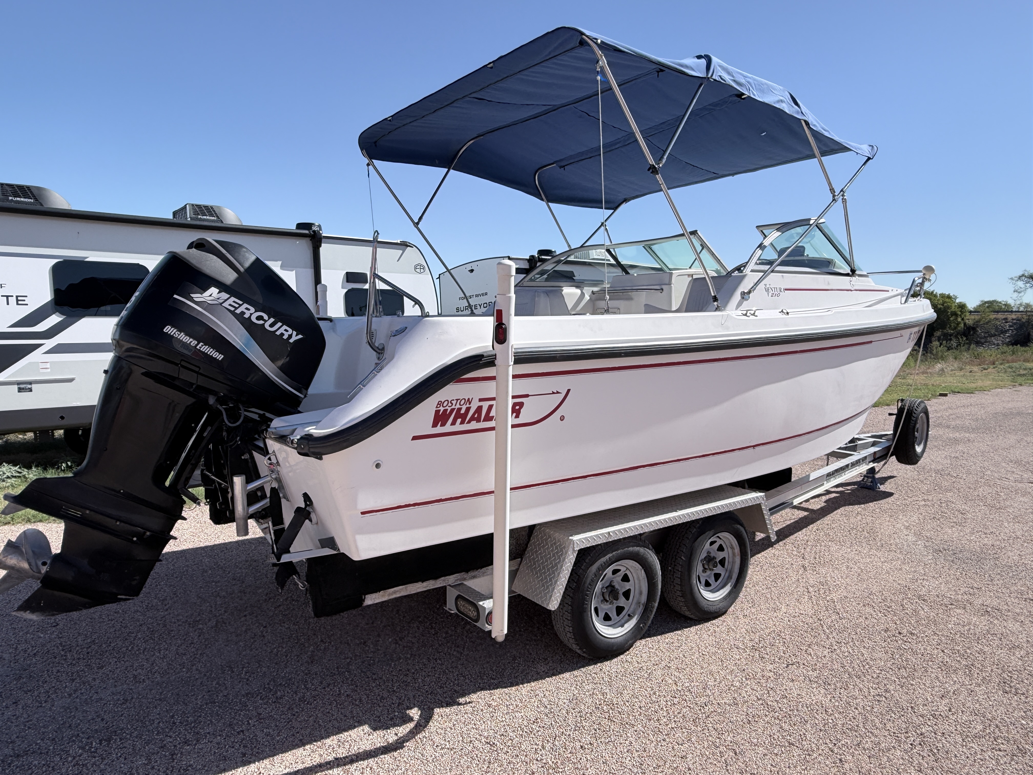 2003 BOSTON WHALER 210 VENTURA - Image 3