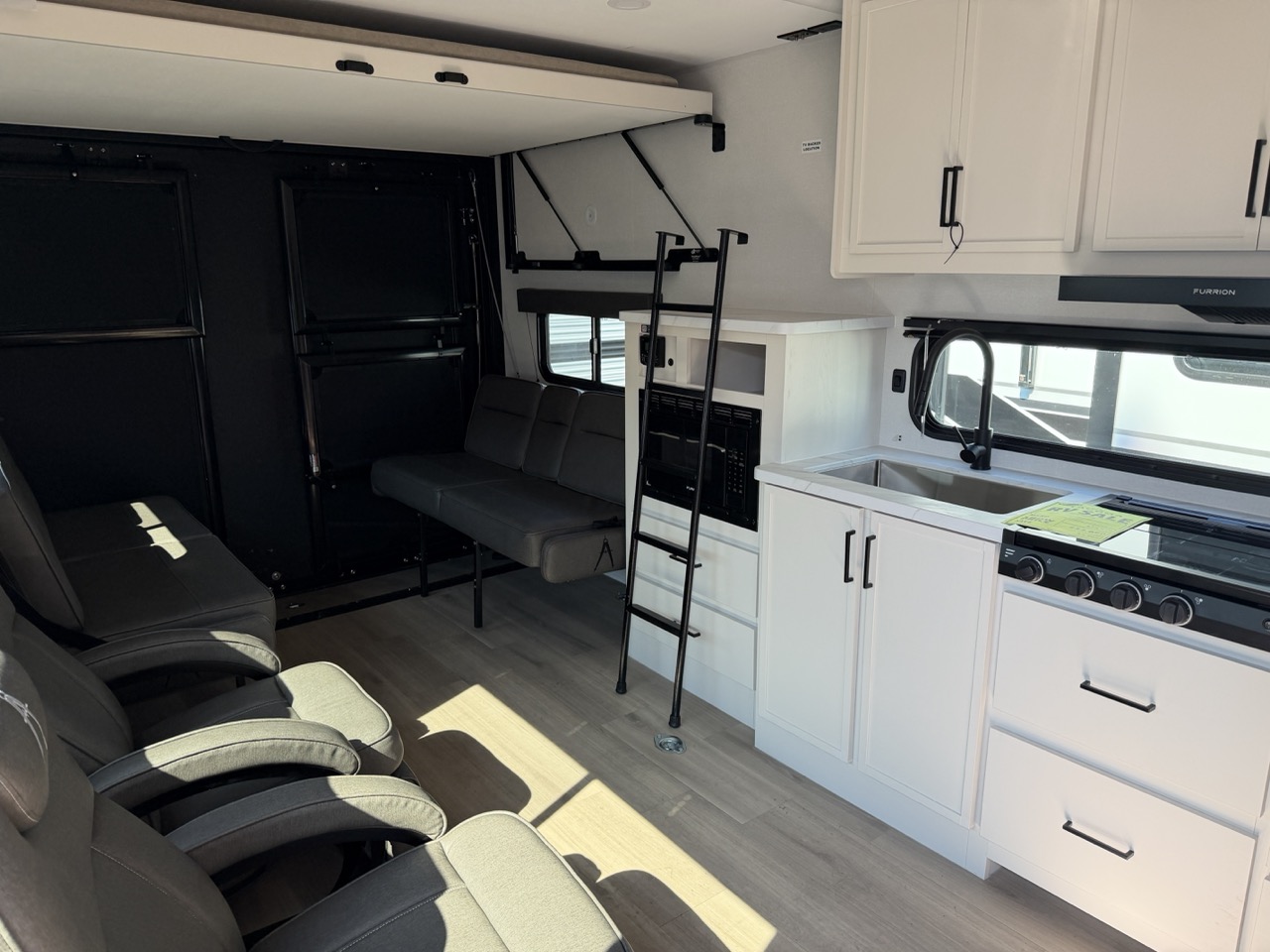 2026 Grand Design Momentum MAV 27MAV - Image 3