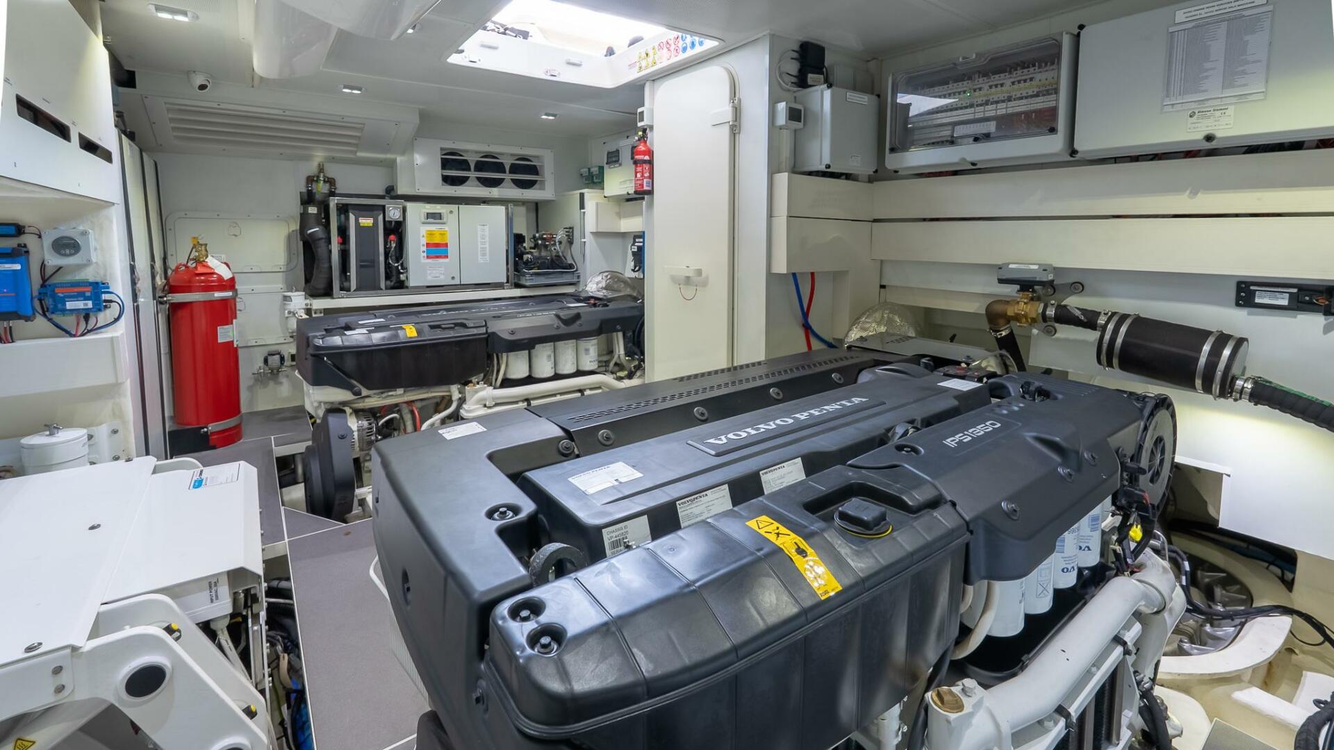 2024 Absolute Navetta 68 - Image 69