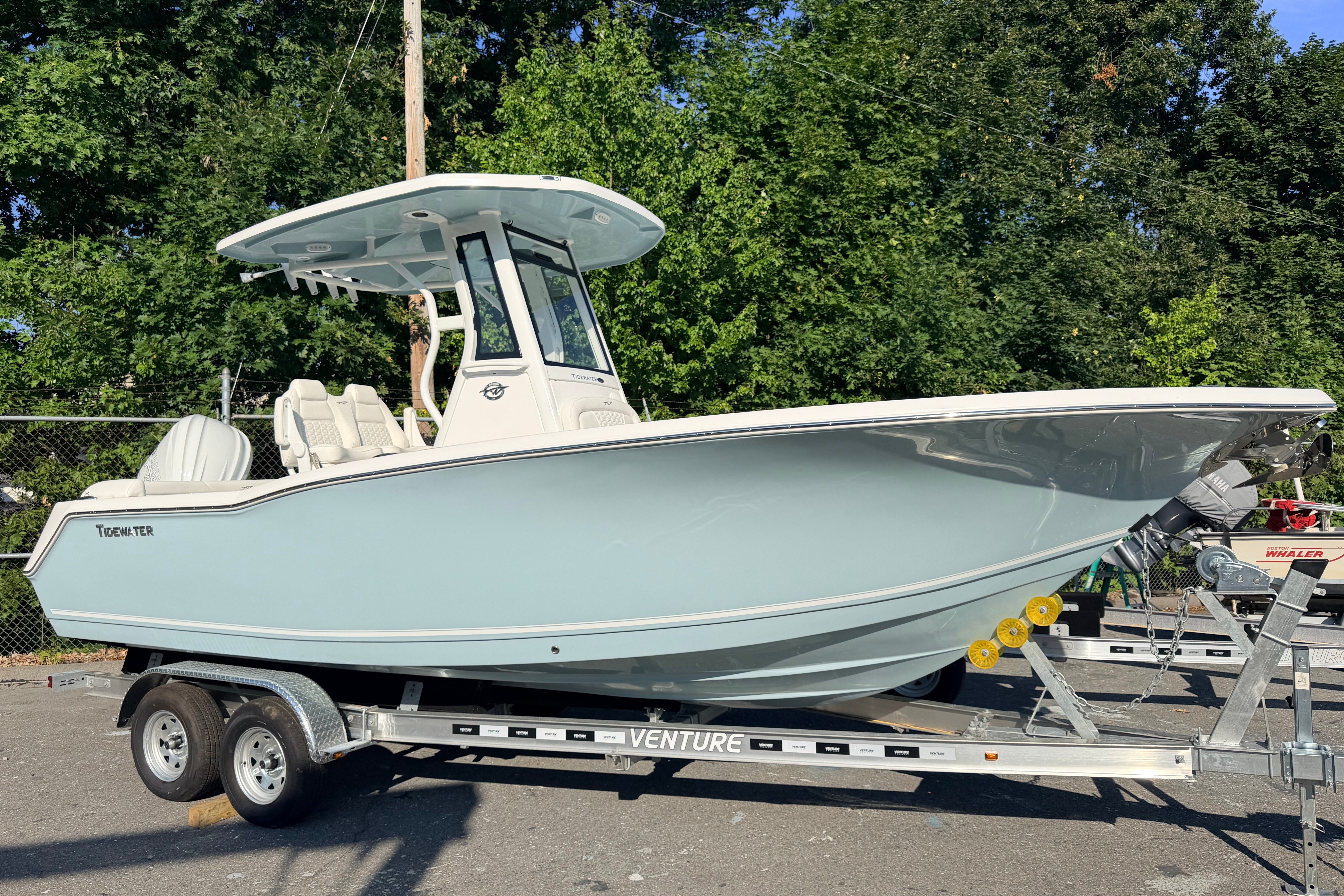 2027 Tidewater 232 LXF Standard - Image 1