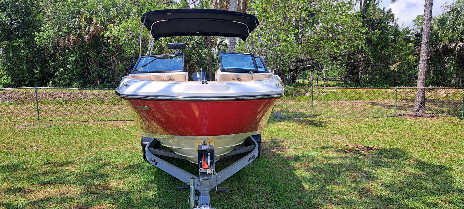 2019 Sea Ray SPX 230 OB - Image 9