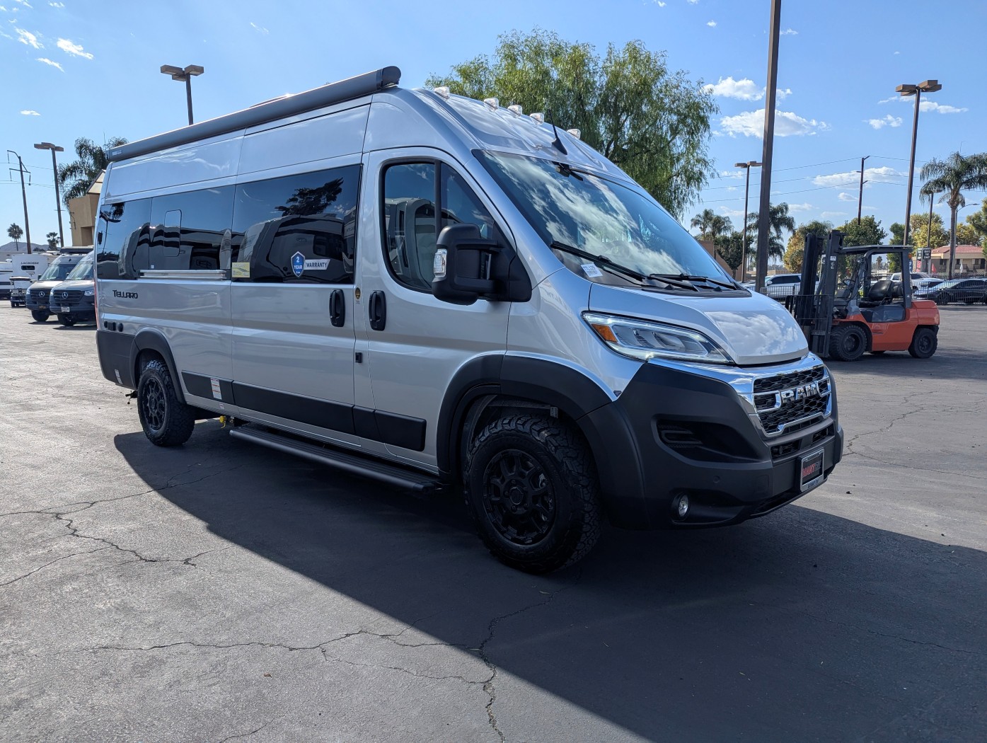 2027 Thor Motor Coach Tellaro 20L - Image 1